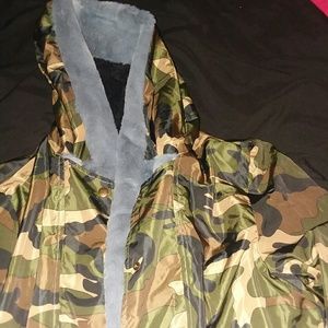 brand new camouflage woman weather proof rain and